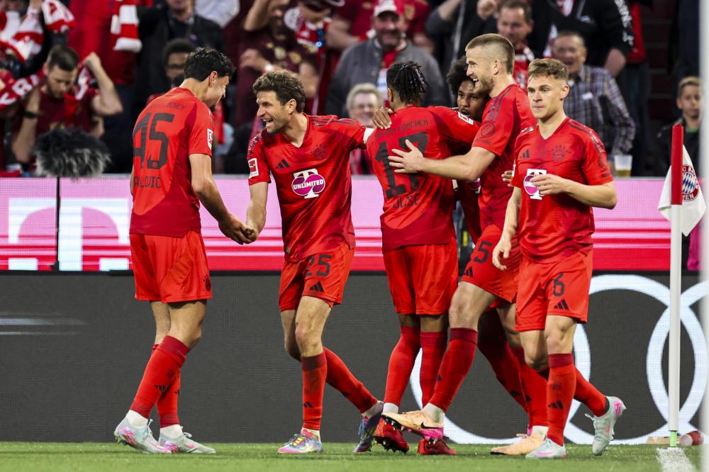 下半场发力！雷特吉梅开二度，亚特兰大2-1反超科莫.